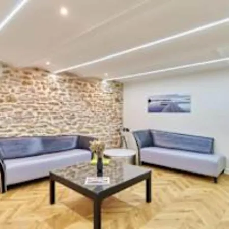 Superb Arc De Triomphe Trocadero *