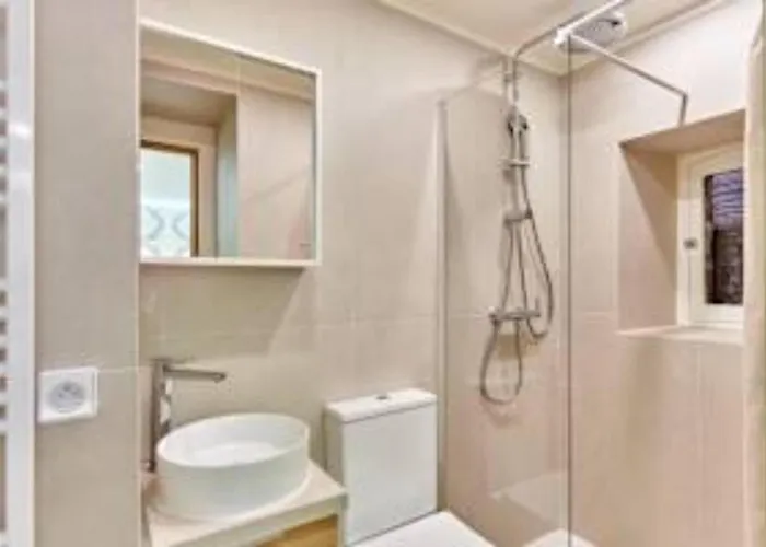 Апартаменты Superb Arc De Triomphe Trocadero *