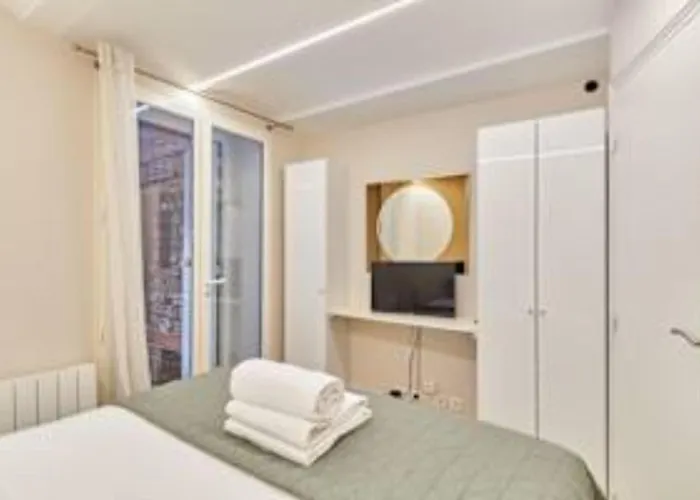 Superb Arc De Triomphe Trocadero Париж